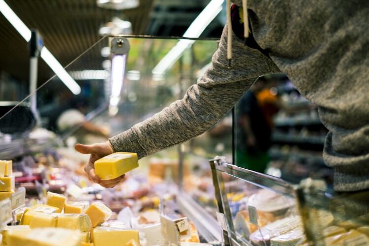 From holograms to health claims: Academics round up packaging innovations in cheese